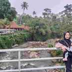 Review photo of Puri Avia & Athalia Resort from Putri D. G.