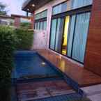 Review photo of Sea Two Pool Villa Resort from Kananek P.