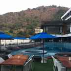 Hình ảnh đánh giá của The Yama Hotel Phuket từ Sira B.