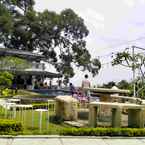 Review photo of Urbanview Resort Syariah Khansa Cisarua Puncak by RedDoorz from Selviana N. D.
