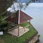 Review photo of Tuktuk Timbul Bungalows 4 from Padma S. A. P. P.