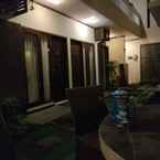 Review photo of OYO 3939 Omahkoe Guest House Syariah from Elis N. U.