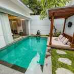 Review photo of La Numa Canggu Villas 3 from Trio B. F.