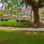 Review photo of Grand Tropic Suites Hotel Surabaya from A***y