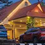 Review photo of Holiday Villa Beach Resort & Spa Cherating from S***r