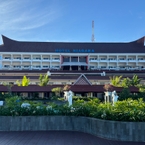 Review photo of Niagara Hotel Lake Toba & Resorts from J***n