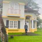 Ulasan foto dari Villa Lippo Carita 3 dari W***a