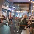 Review photo of Merlynn Park Hotel from D***o