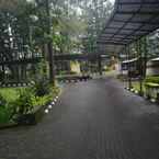 Review photo of Royal Safari Garden Resort & Convention from G***t