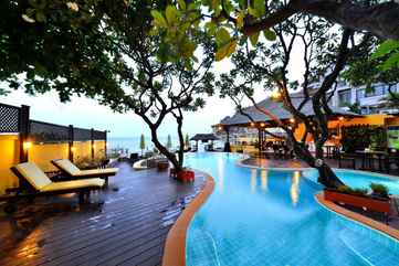Khao Takiab Beachfront