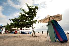 Pantai Legian, Legian