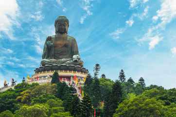 Tian Tan Buddha