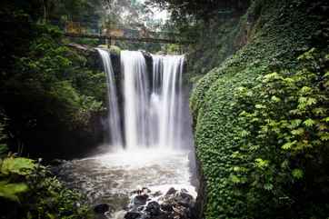 Air Terjun Maribaya 