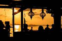 Rhu Bar, Tanjung Rhu