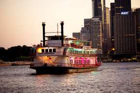 Sydney Harbour Showboat Dinner Cruise