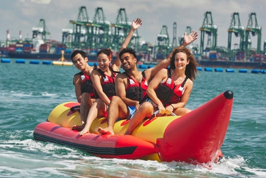 Kayak, Stand Up Paddleboard, Banana Boat and Donut at Ola Beach