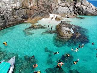 Snorkeling Trip at Redang Island, Lang Tengah Island & Bidong Island - 1 Day Tour