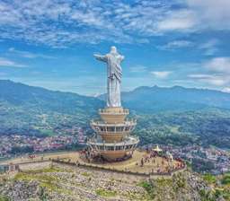 Sunrise Lolai Toraja Tour - 13 Hours, Rp 838.750