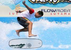 บัตรเข้าโฟลว์ไรเดอร์ วัน อูตามา (FlowRider® 1 Utama)