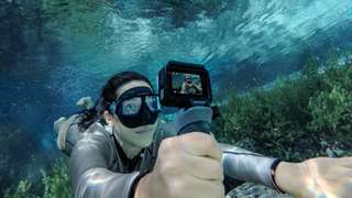 Sewa GoPro oleh MyFuji Bali, ₱ 1,065.52