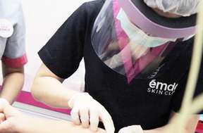 Emdee Skin Clinic Manyar Garden Skin Treatments