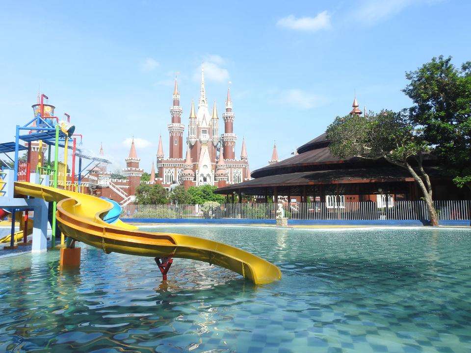 SS Waterpark TMII - Sinar Mas Land