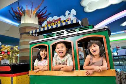 Miniapolis Plaza Indonesia Tickets, Rp 247.438