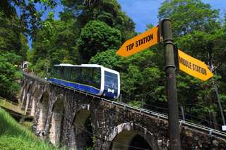 Penang Hill and Temple Tour