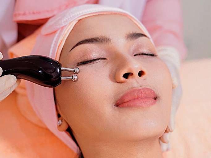 Perawatan Kulit Di Calysta Skincare Clinic Bandung Margacinta Traveloka Xperience