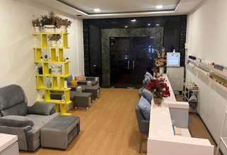 Harue Beauty Bar Kelapa Gading, RM 82