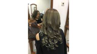 Christine Salon, AU$28