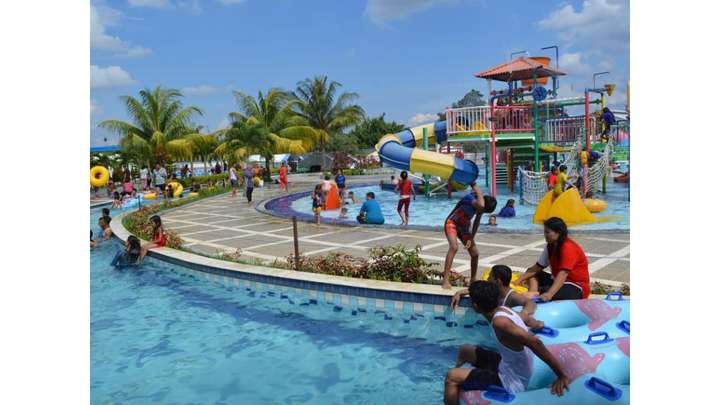 Harga Tiket Masuk Water Park Di Pematang Siantar - Waterpark Mega Sari Pebayuran Wisata Air ...