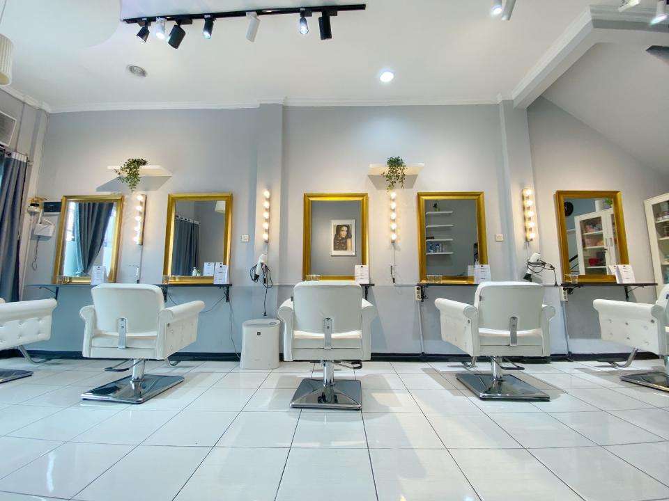 Glo Studio Hair and Beauty - Exclusive Deal by Traveloka Xperience Glo Studio Hair and Beauty - Exclusive Deal by Traveloka Xperience