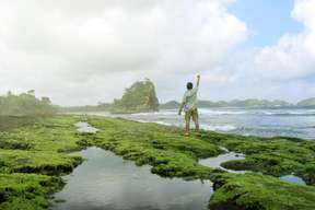 1D - Malang Beach and Island Hopping Destinasi Lengkap