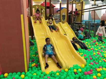 Tiket Playground kidzooona Depok Town Square, Rp 130.000