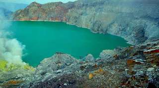 Blue Fire at Kawah Ijen - Tur 1 Hari, Rp 480.769
