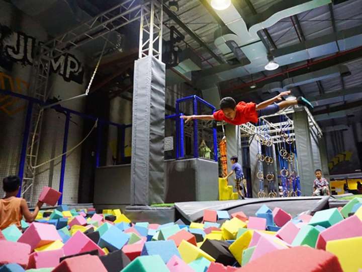 Tiket Amped Trampoline Park Bandung Harga Promo Di Traveloka Xperience
