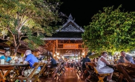 City Night Tour with Cabaret Show, Dinner & Trishaw Ride - Half-Day Tour 5