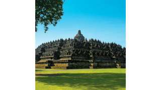 Borobudur, Mendut, Keraton, Taman Sari, Prambanan - Tur 1 Hari, Rp 700.000