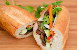 Saigon Foodie by Night