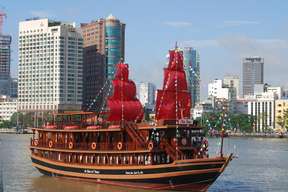 Dinner Cruise on Saigon River - Night Tour