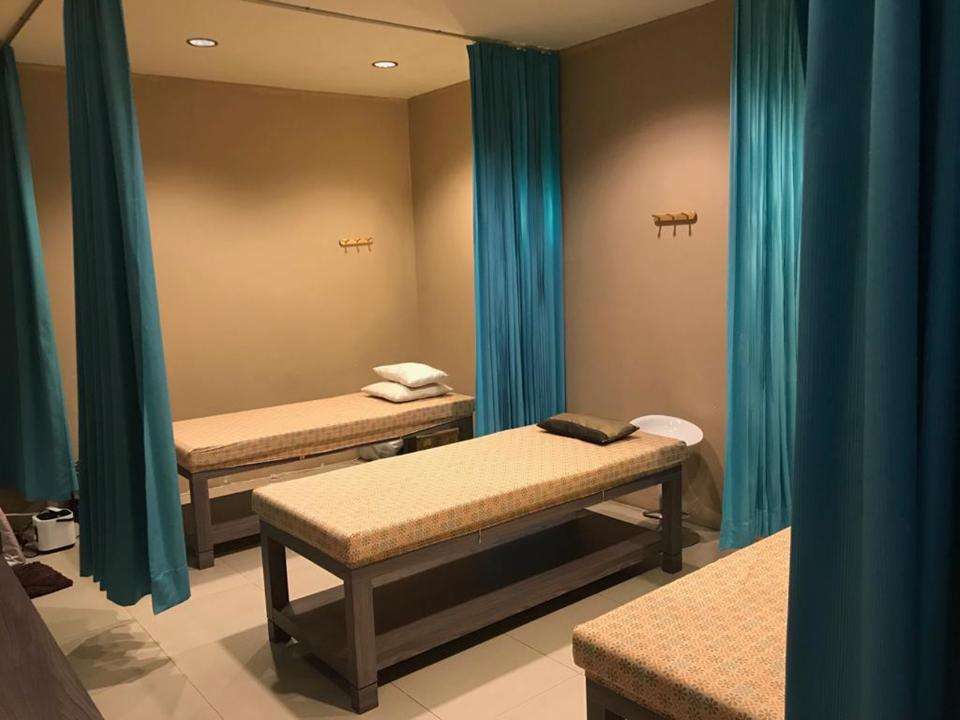 Cosmopolish Spa Massage Studio Malang Khusus Wanita Cosmopolish Spa Massage Studio Malang Khusus Wanita