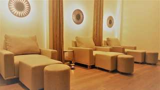 Avenue Spa, RM 42