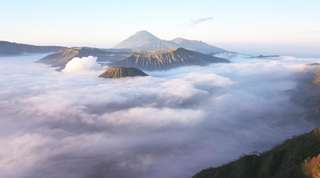 Bromo Sunrise Tour, Air Terjun Coban, Candi Jago - Tur 1 Hari, Rp 475.000
