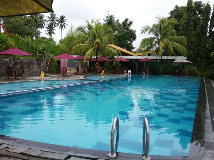 Berenang Di Tamansari Semarang Traveloka Xperience