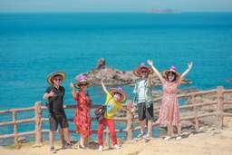 Hon Kho Island, Ky Co Beach, and Eo Gio Cape (Phuong Mai Sand Dunes + Ngoc Hoa Monastery) - Day Tour