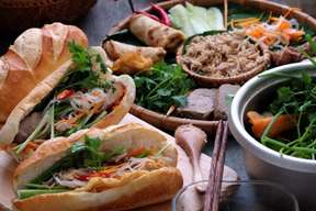 Half Day Hanoi Foodie Evening Tour