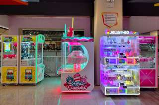 Funworld Bowling SKA Mall, Rp 260.000