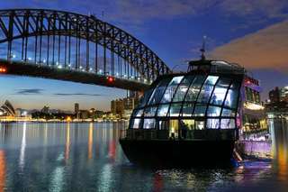 Du thuyền ăn tối trên du thuyền Clearview Glass Boat với thực đơn đặc biệt kèm đồ uống | Sydney, 3.754.958 VND
