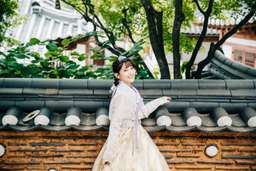 [4-Hr/1-Day/2D1N] Gyeongbokgung Hanbok Rental | Seoul, S$ 23.88